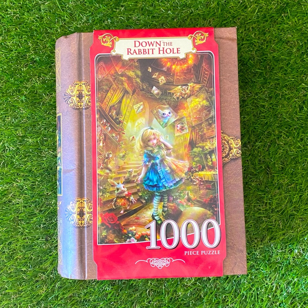 Alice in Wonderland “Down the Rabbit Hole” 1,000 piece puzzle 🧩 NIB